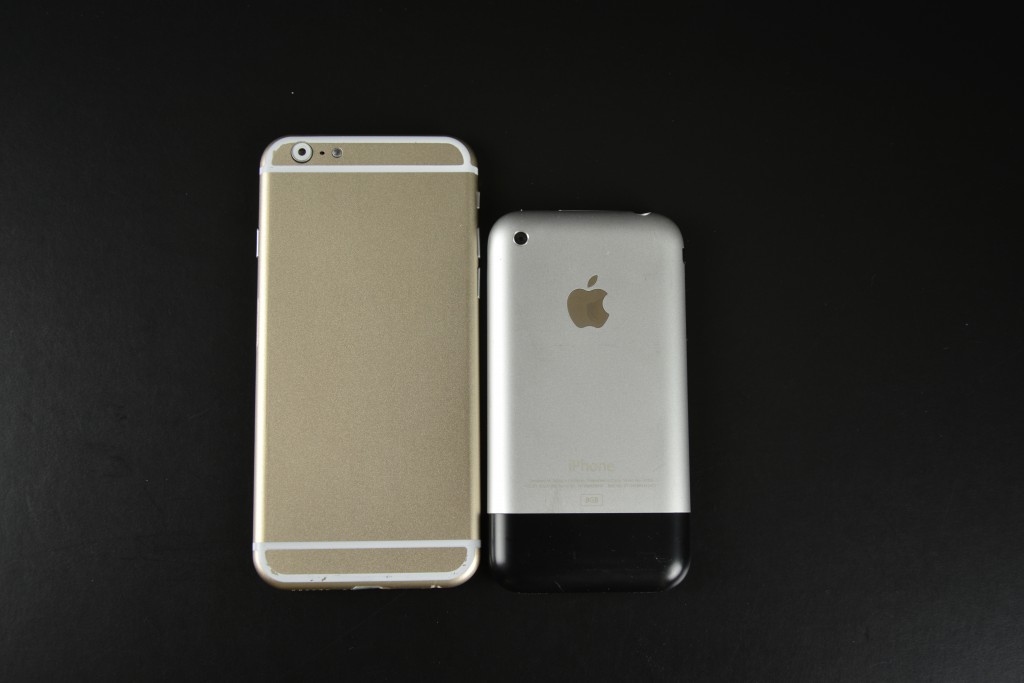 Apple-iPhone-6-Mockup-27