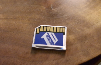 TarDisk vytvořil 256GB rozšíření jednoho disku v MacBooku místo čtečky SD karet