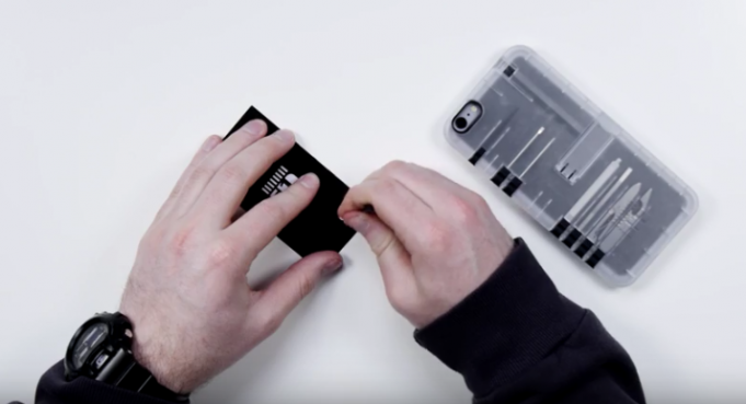 Je tohle ten nejdivnější kryt na iPhone?