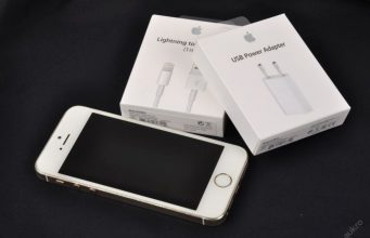 Cena iPhonu 5s se na Aukru vyšplhala už na 40 tisíc. Jak je to možné?