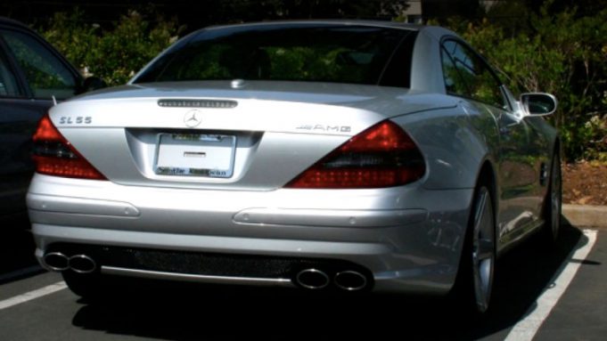 Video: Steve Jobs na jeho cestě do práce (2010)