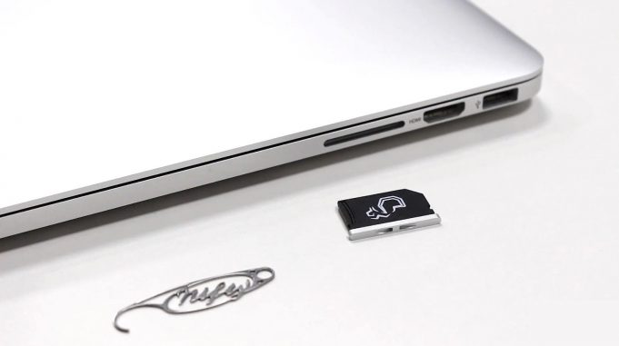 Jak levně a rychle přidat až 128GB úložiště vašemu MacBooku?