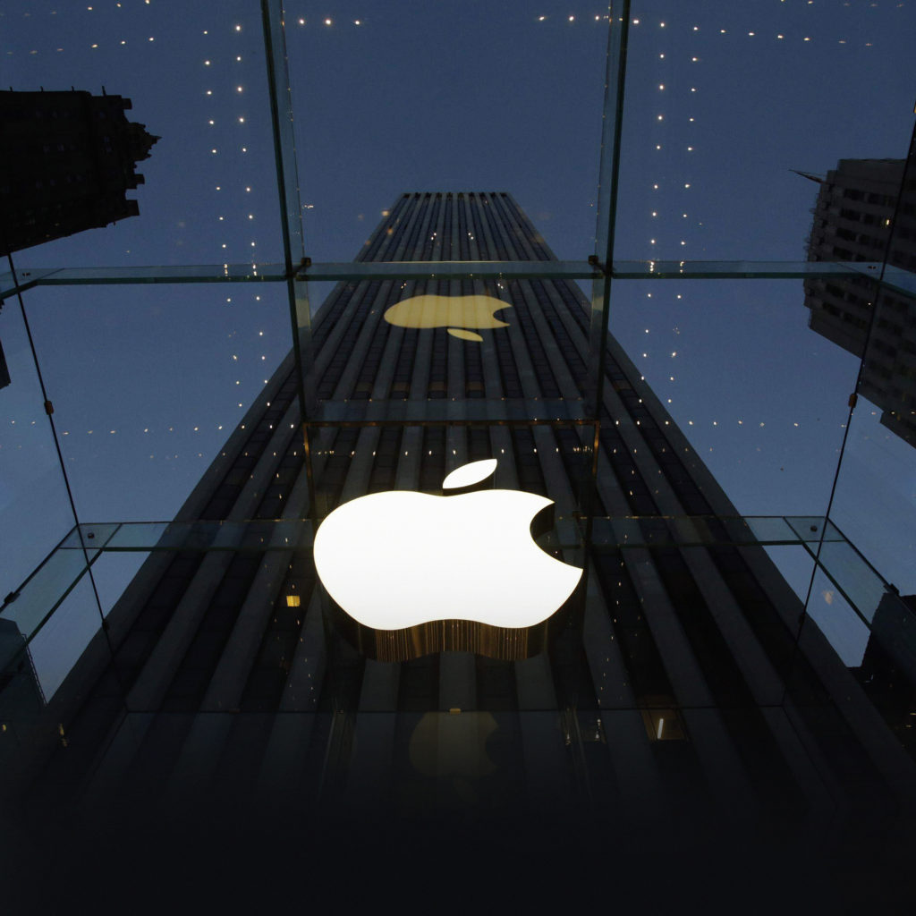 papers.co-mp47-apple-store-building-city-40-wallpaper-1024x1024