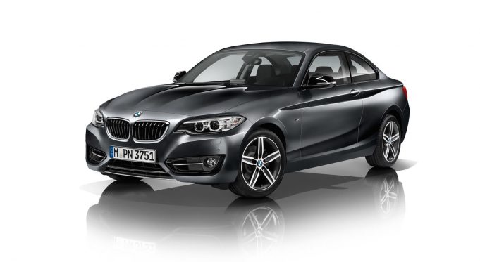 BMW začíná s podporou CarPlay formou upgradu