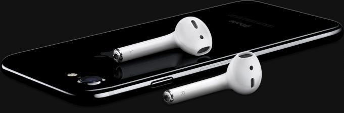 Lidé mají větší zájem o nové AirPods než o Apple Watch 2