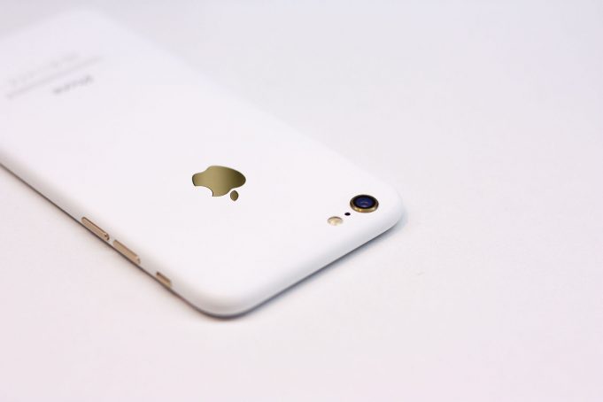 Prohlédněte si iPhone 6 v nové barvě