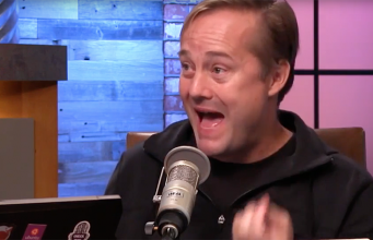 Jason Calacanis vyzval Tima Cooka, aby odstoupil z vedení Applu