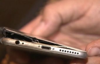 Za hořící iPhone 6 mohlo fyzické poškození