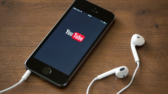 YouTube Live Streaming je nyní dostupný i pro chytré telefony