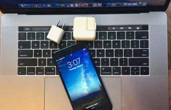 Návod – Jak rychle nabíjet iPhone