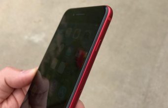 Co kdyby byl červený iPhone 7 zepředu černý?