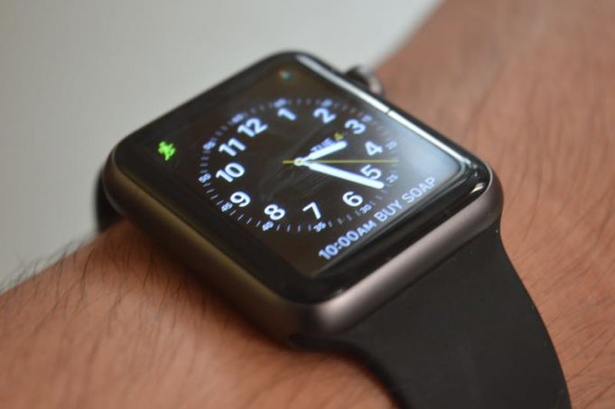 Apple vydal watchOS 3.2.3 beta 3 pro registrované vývojáře