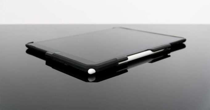 ProBack dokáže nabíjet Apple Pencil v iPadu Pro