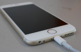 Apple si nechal patentovat nové kabely, které vám poskytnou informaci o stavu nabíjení