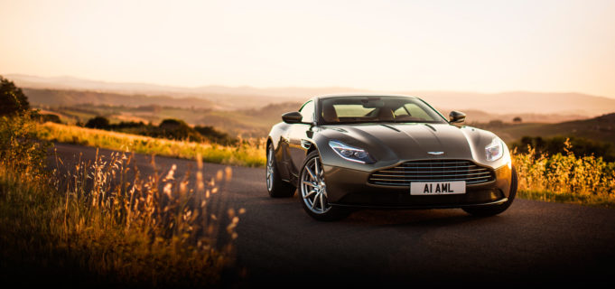 Aston Martin a MINI začnou již brzy podporovat CarPlay