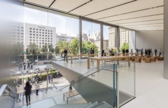 Apple Stores v Burlingame mají znovu otevřít další víkend po rekonstrukcích