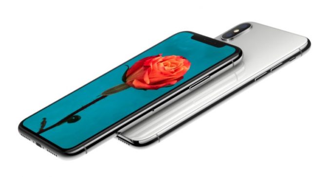iPhone X a iPhone 8 je nabitý na 50% za 30 minut