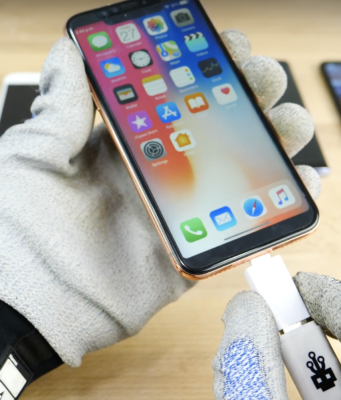 Nejúčinnější cesta, jak zlikvidovat iPhone?