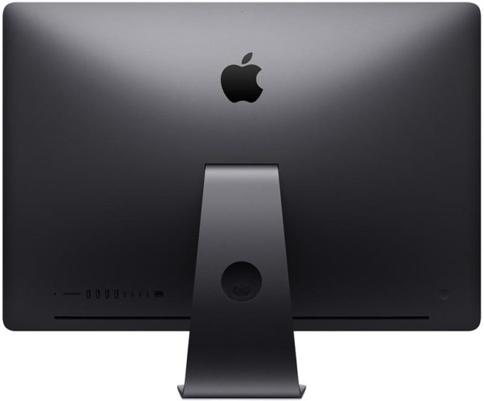První zákazníci mají iMac Pro