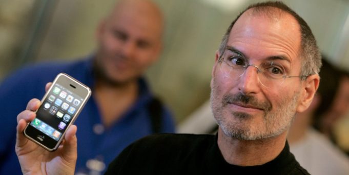 Před deseti lety Apple učinil jeden z nejdůležitějších kroků