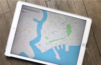Apple Mapy a Google Maps záměrně ukazují delší čas do cíle