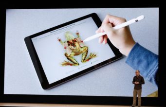 Koupí iPadu zachráníte žábu. Apple představil novou ARKit aplikaci