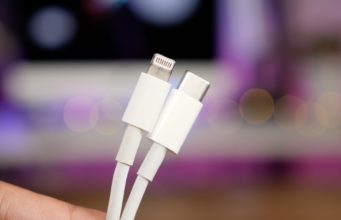 Apple snižuje cenu kabelů z USB-C na Lightning