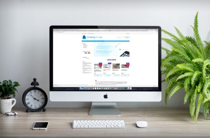 Výměna baterie v iPhonu na počkání se zárukou za skvělé ceny!