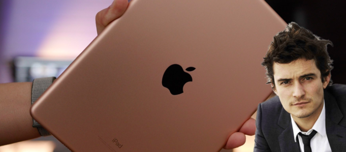 Orlando Bloom se rozčílil při představení své divadelní hry kvůli používání iPadu