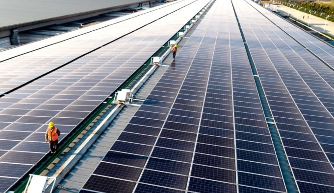 Apple investuje 300 milionů dolarů do fondu pro čistou energii v Číně