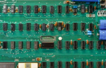 Na aukci nazvané „Remarkable Rarities“ se objeví i Apple-1