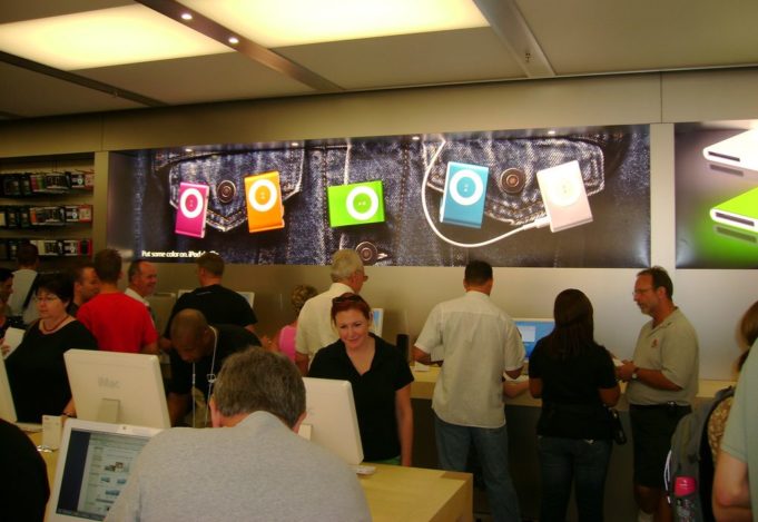 Na Floridě se po omezenou dobu uzavře další Apple Store