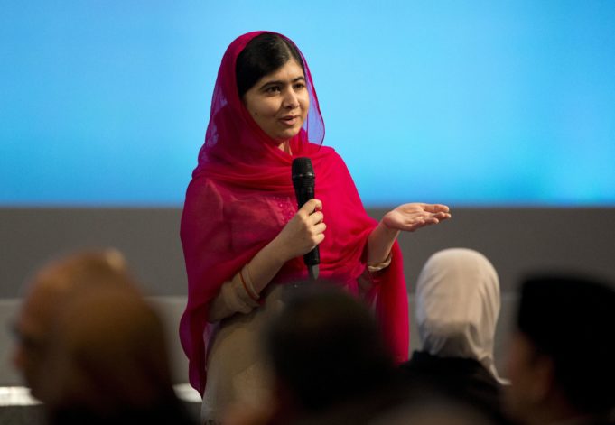 Apple v Apple parku hostil Malala Yousafzai, držitelku ceny za mír