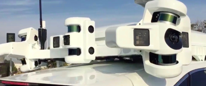 Apple má 70 vozidel a 139 řidičů a rozšiřuje autonomní testování