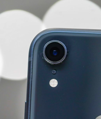 Podívejte se, na kolik vyjde oprava iPhone Xr