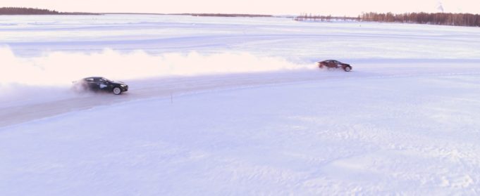 TeslaNovinky.cz – Tesla zasílá pozvánky majitelům vozů Tesla Model 3 a Model S na závod ve Finsku