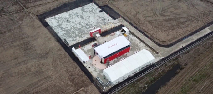 TeslaNovinky.cz – Elom Musk potvrdil výrobu Modelu Y