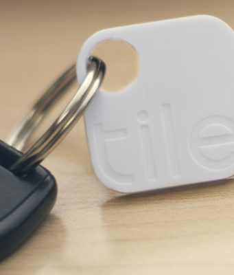 V iOS 13 se objevil kód na nový tracker Tile od Apple