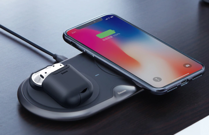 Pouzdro na Qi bezdrátové nabíjení AirPods za 269 Kč