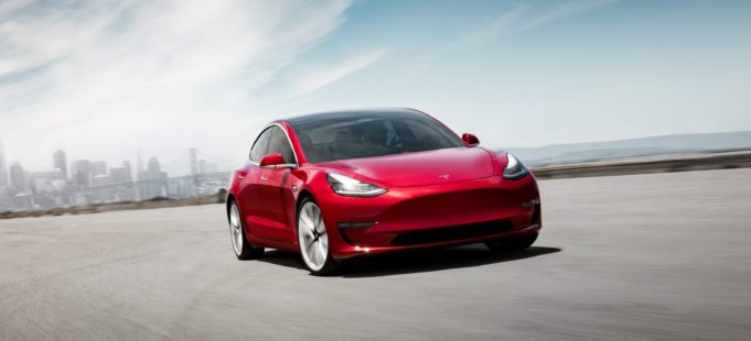TeslaNovinky.cz – Tesla Model 3 je 1. v seznamu vozidel přinášející největší radost