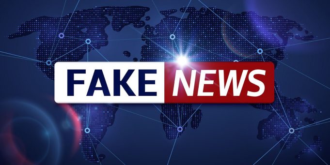 Facebook, Google a Twitter neplní sliby ohledně boje proti falešným zprávám v období voleb