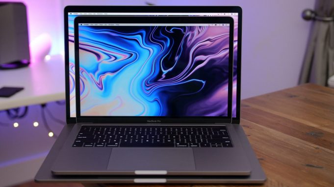 16palcový MacBook Pro bude údajně používat procesory Intel 9. generace s až 8 jádry