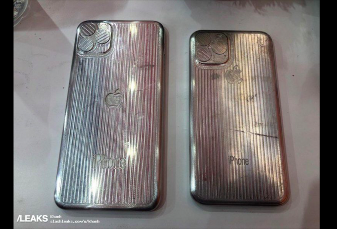 Podívejte se na uniklé formy iPhone XI a iPhone XI Max