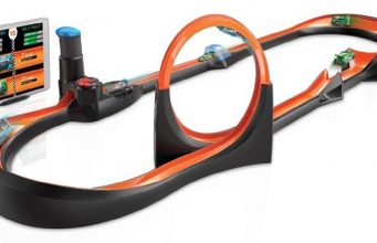 Mattel uvádí na trh nové Hot Wheels ‚id‘ Smart Track Kit a NFC Cars exkluzivně na Apple Stores