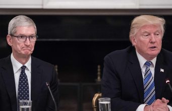 Trump očekává, že Apple postaví výrobní závod v Texasu