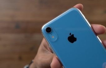 Nejoblíbenějším iPhonem v USA je iPhone XR
