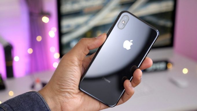 Příští rok se v iPhonu dočkáme pravděpodobně 3D fotoaparátu