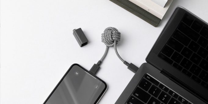 Native Union vydal kabel USB-C/Lightning pro nabíjení iPhonu nebo MacBooku