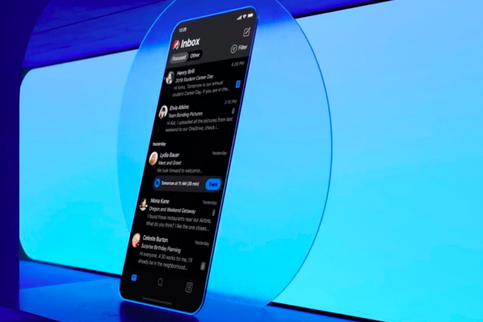 Aplikace Outlook pro iOS obdržela tmavý režim