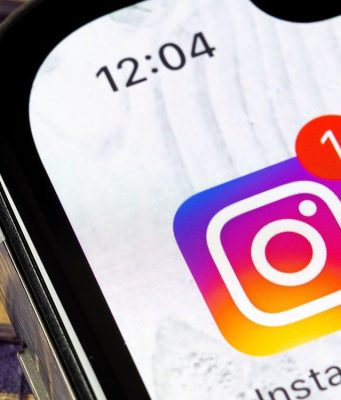 Instagram bude mít nové nástroje proti falešným informacím a nenávistným zprávám